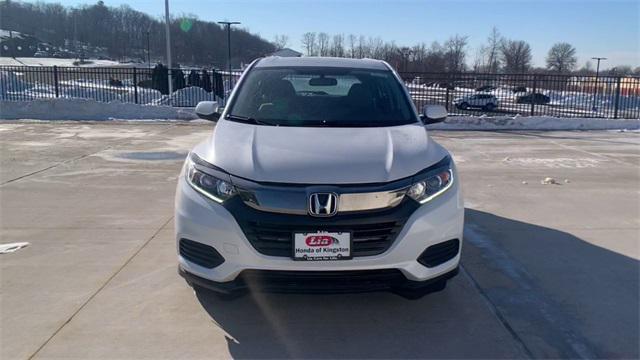2022 honda hr-v lx