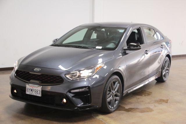 2021 kia forte gt-line