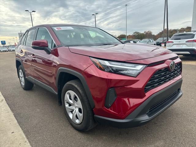 2024 toyota rav4 le