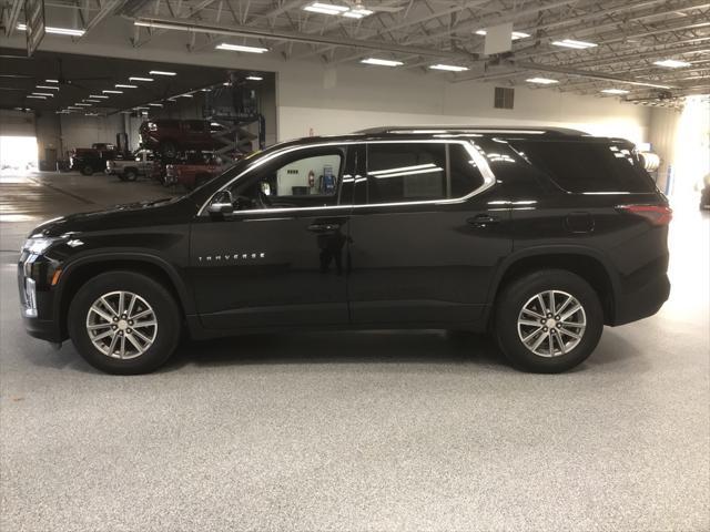 2023 chevrolet traverse lt cloth