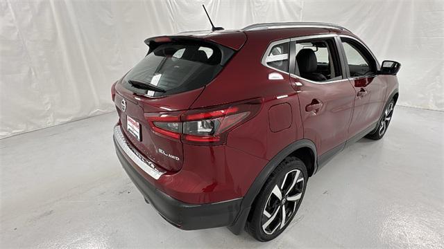 2021 nissan rogue sport sl