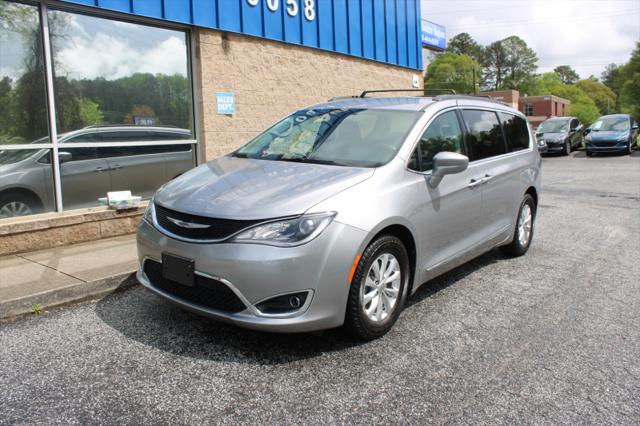 2017 chrysler pacifica touring-l