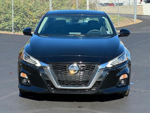 2019 nissan altima 2.5 platinum
