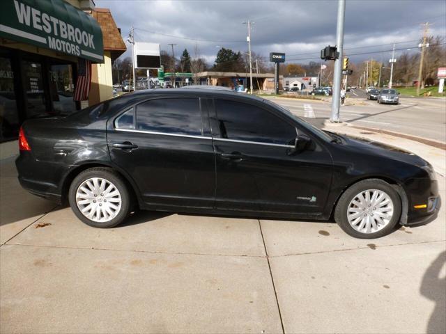 2012 ford fusion hybrid base