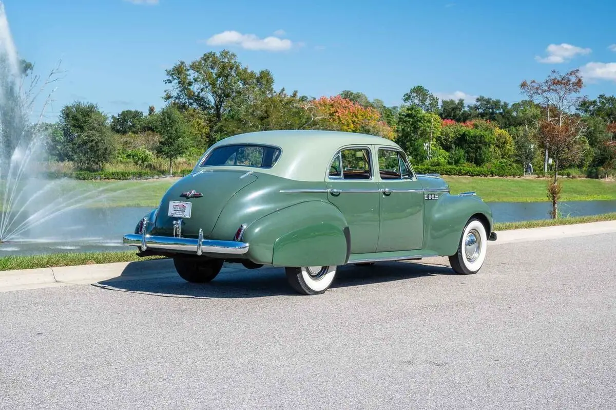 1940 buick roadmaster green