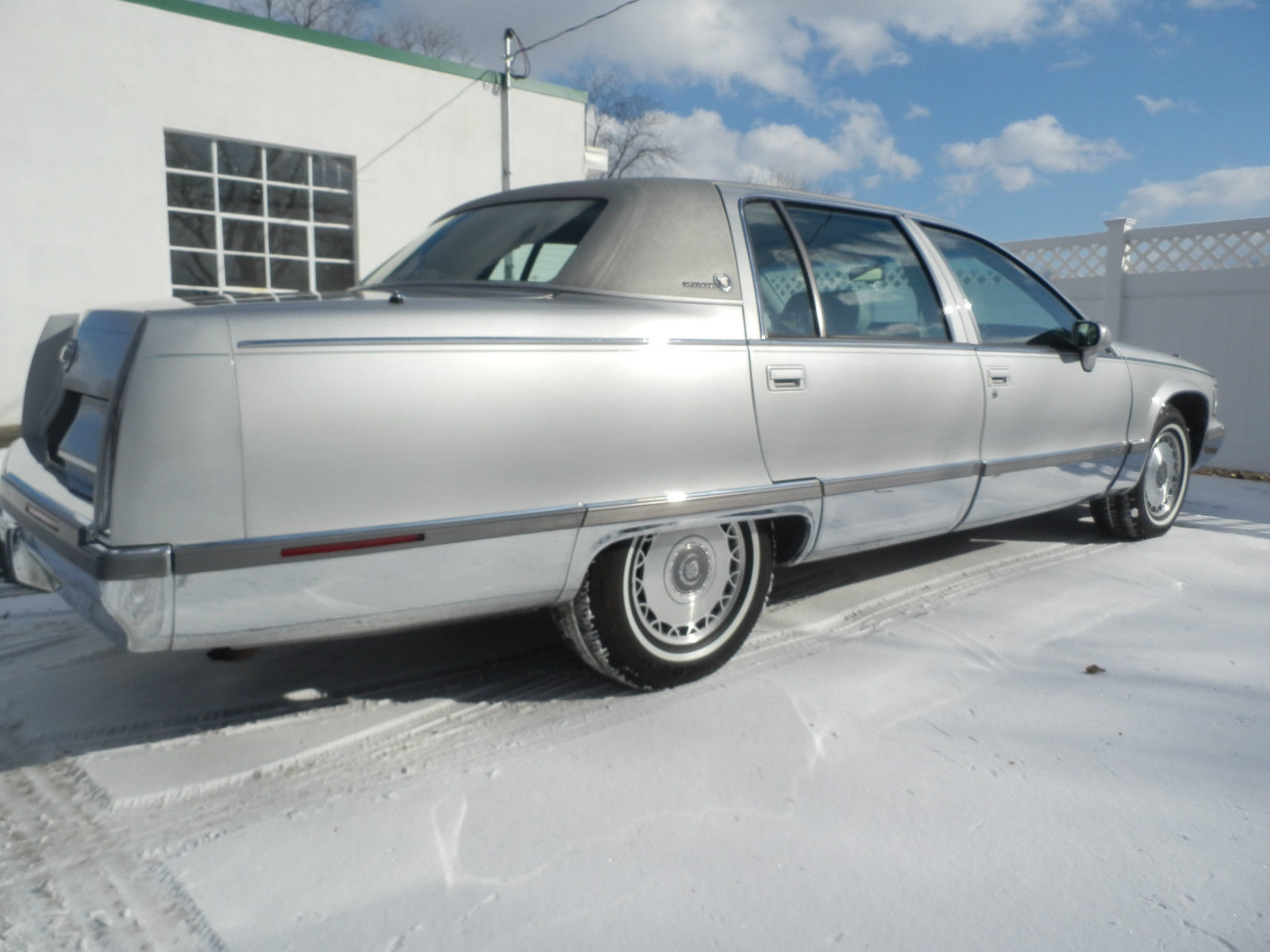cadillac fleetwood brougham