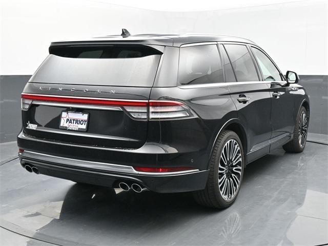 2022 lincoln aviator black label awd