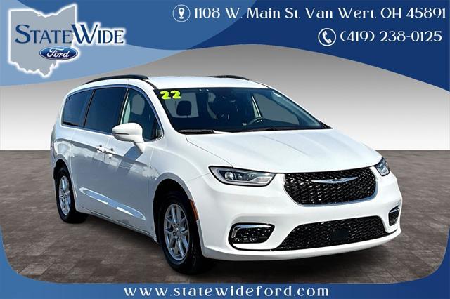 2022 chrysler pacifica touring l
