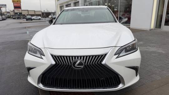 2021 Lexus ES