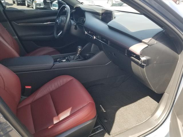 2022 mazda mazda3 fwd