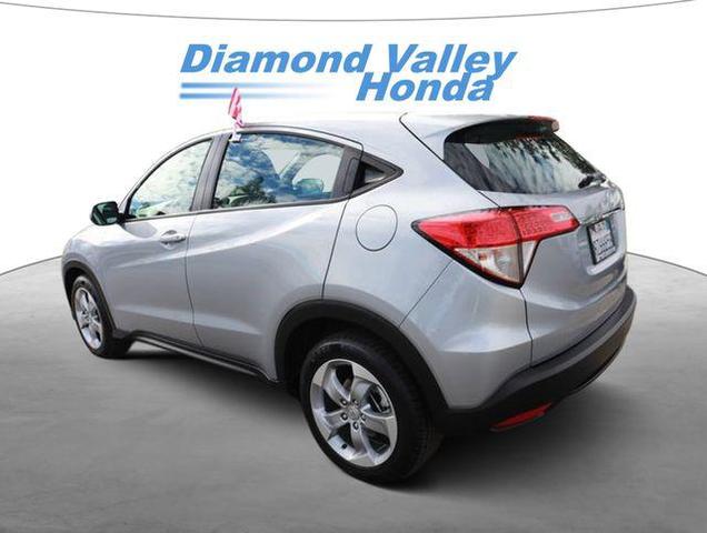 2022 honda hr-v lx