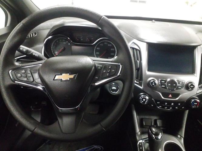 used 2016 chevrolet cruze lt sedan neenah, wi 54956 for sale in neenah, wisconsin