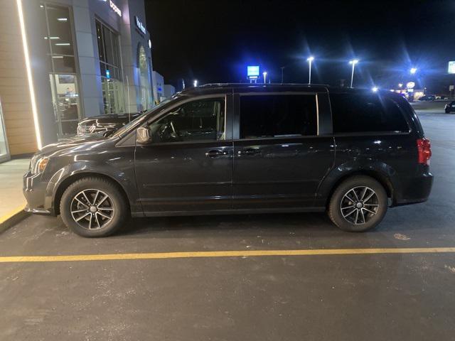 2017 dodge grand caravan sxt