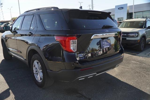 2022 ford explorer xlt