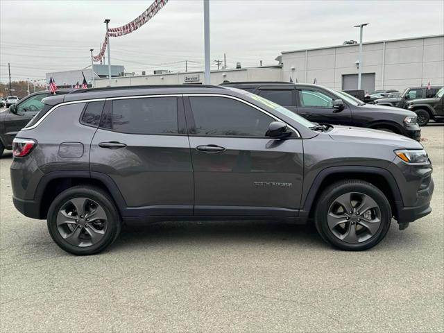 2022 jeep compass latitude lux