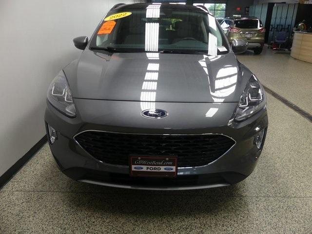 2022 ford escape sel