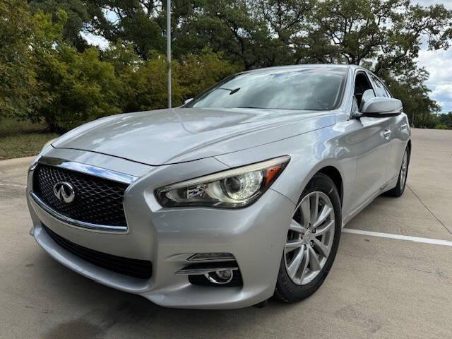 2015 infiniti q50 base