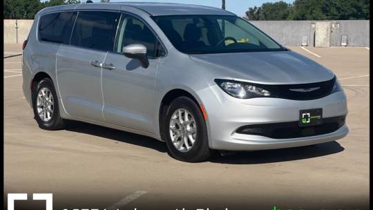 2022 Chrysler Voyager