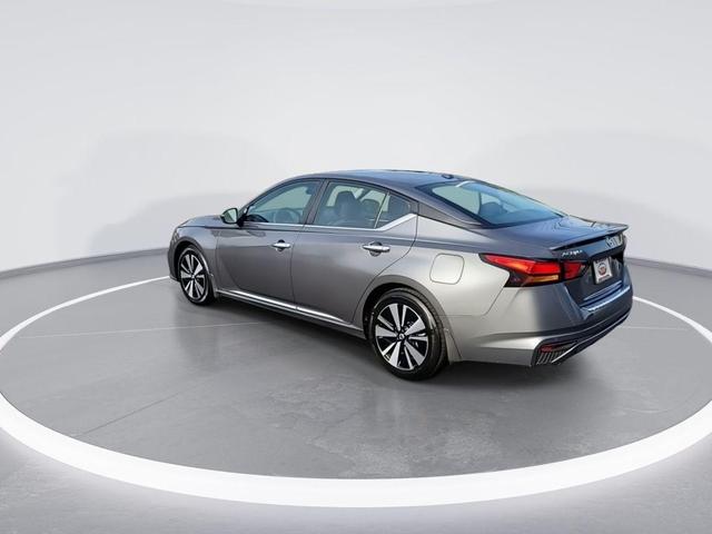 2021 nissan altima 2.5 sv