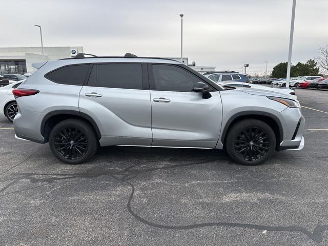 2023 toyota highlander xse
