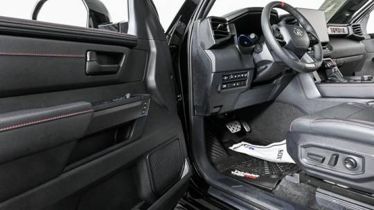 2024 toyota tundra trd pro hv