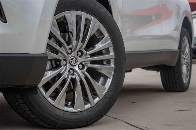 2024 toyota venza limited