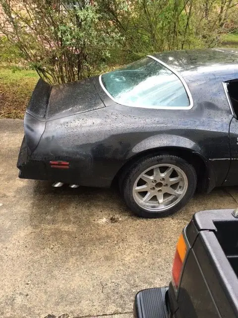 1976 pontiac firebird trans am. 6.6 liter 400 original motor