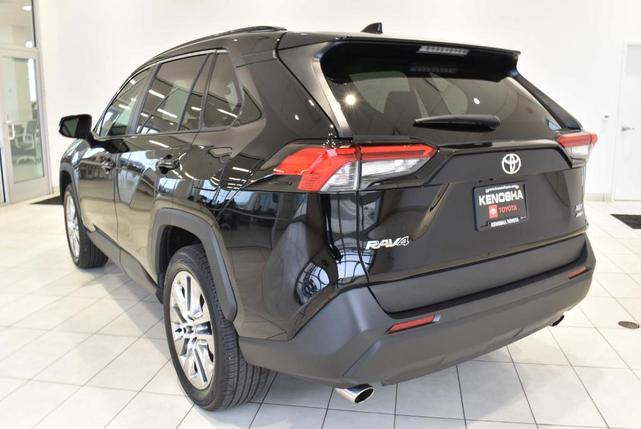 2021 toyota rav4 xle premium