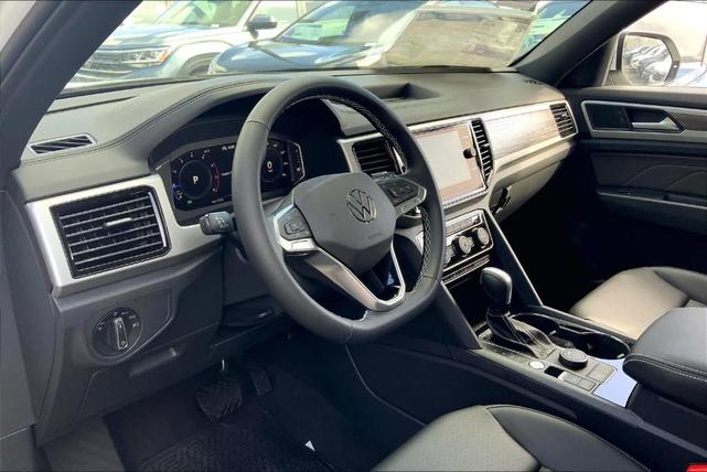2023 volkswagen atlas cross sport 3.6l v6 se w/technology