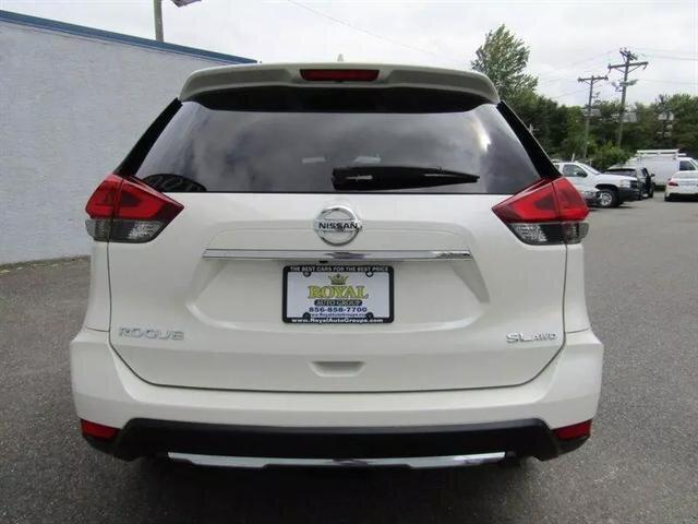 2018 nissan rogue sl