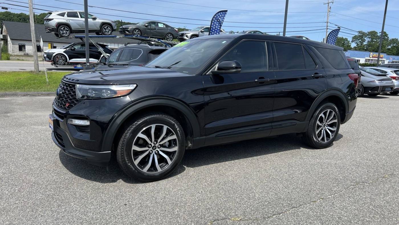 2021 ford explorer st