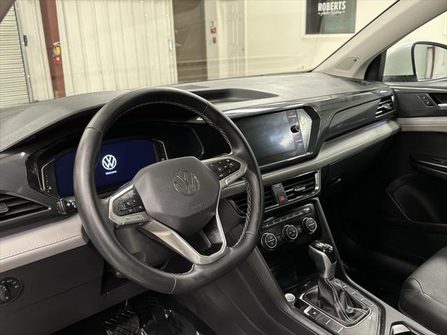 2022 volkswagen taos 1.5t sel