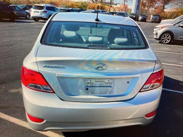 2015 hyundai accent gls