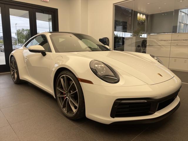 2024 porsche 911 carrera s