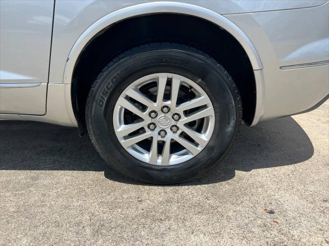 2013 buick enclave convenience