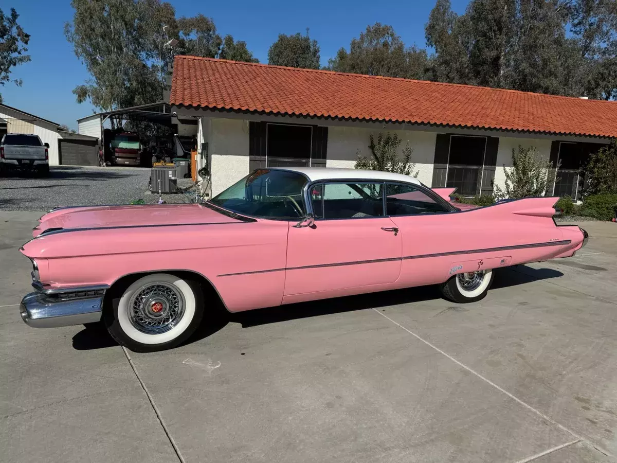 1959 cadillac coupe de ville hardtop