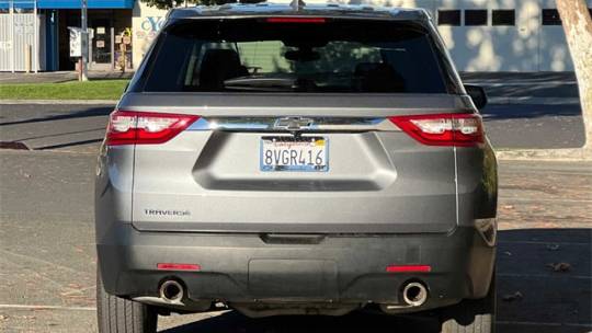 2021 chevrolet traverse ls