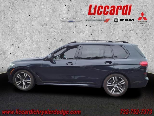 2020 bmw x7 m50i