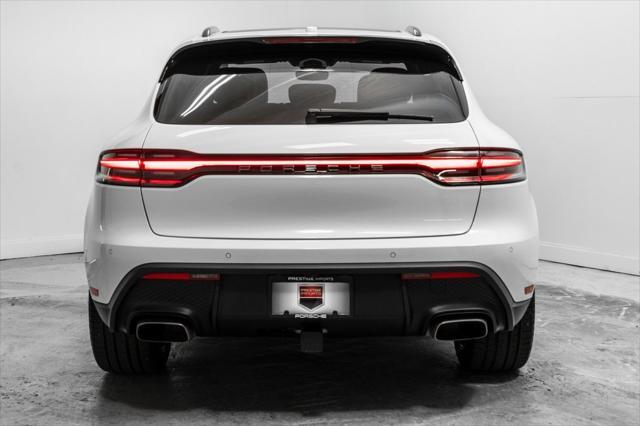 2024 porsche macan base