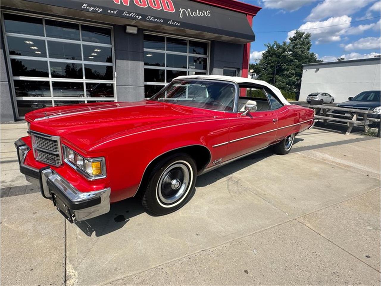 1975 pontiac grand ville
