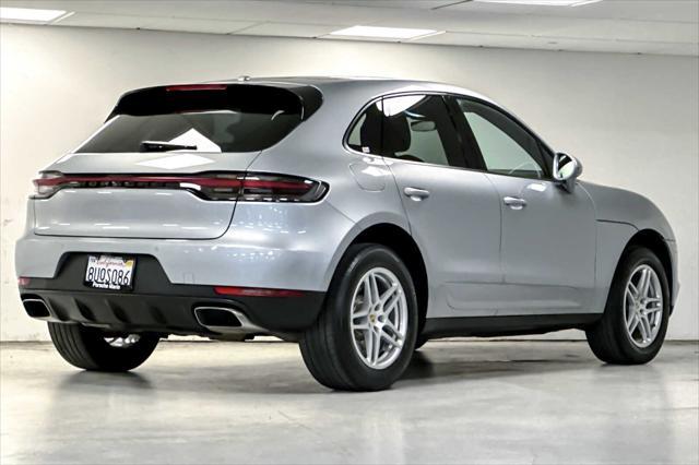 2021 porsche macan base