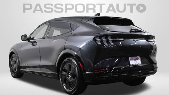 2022 Ford Mustang Mach-E