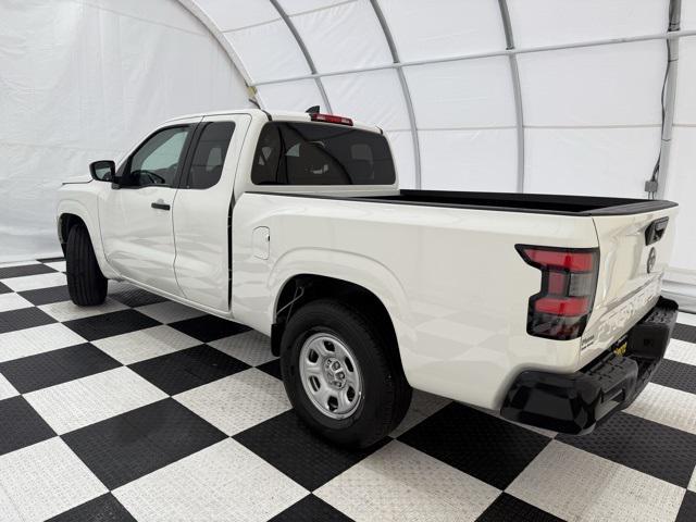 2024 nissan frontier s
