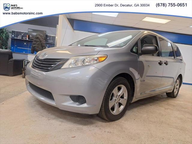2013 toyota sienna se