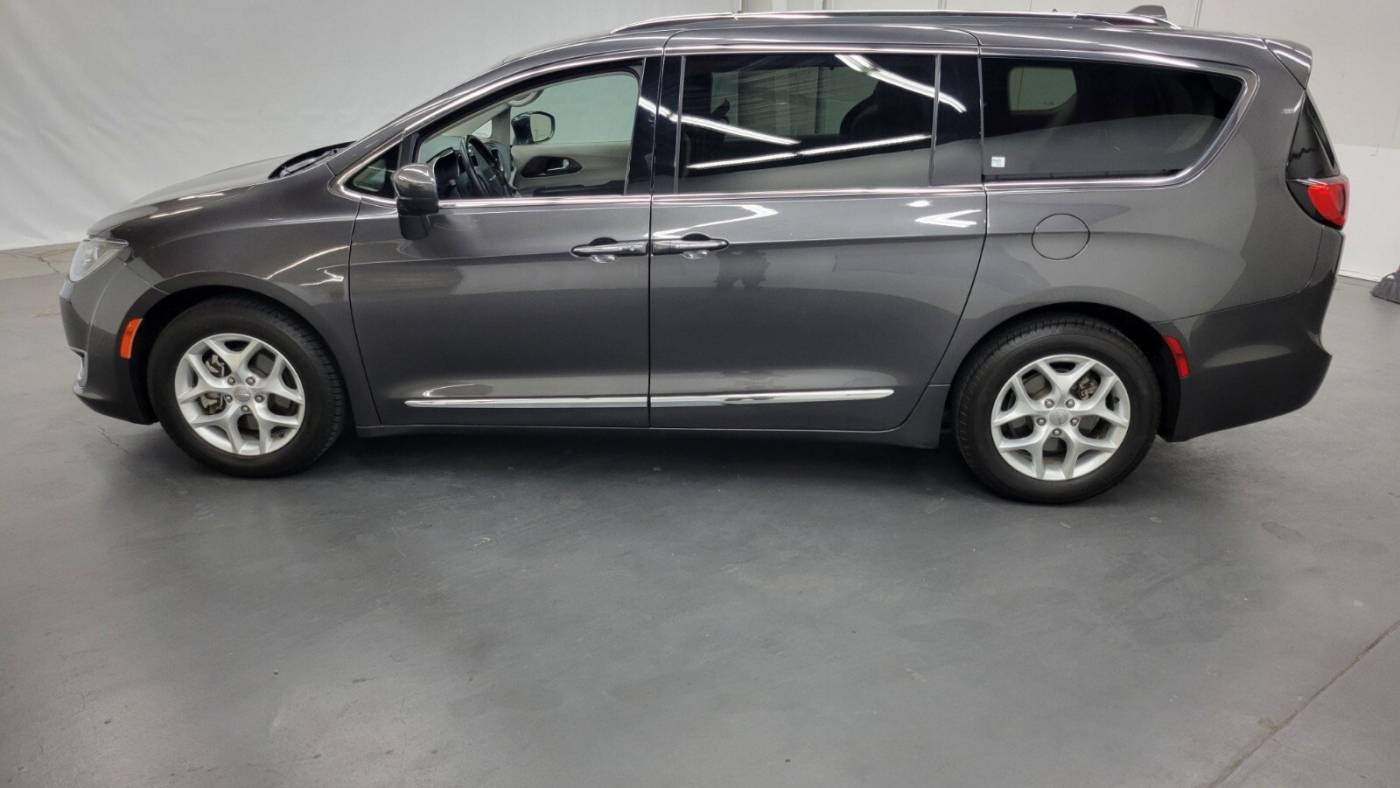 2018 chrysler pacifica touring l plus