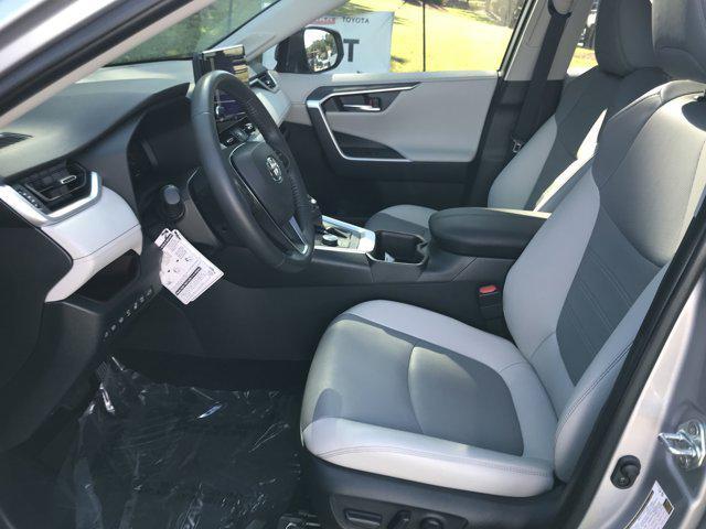 2024 toyota rav4 hybrid se