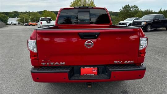 2022 nissan titan sv