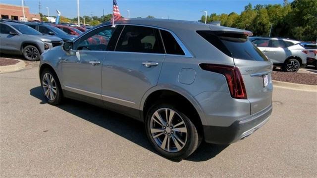 2024 cadillac xt5 premium luxury
