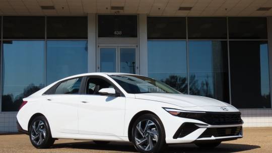 2025 Hyundai Elantra