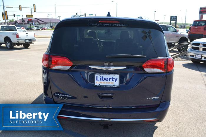 2017 chrysler pacifica limited limited 4dr mini-van for sale in jolly acres, south dakota
